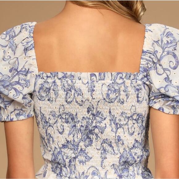 LULUS Fresh Favorite White Floral Print Eyelet Top Size M NEW Smocked - Picture 5 of 10